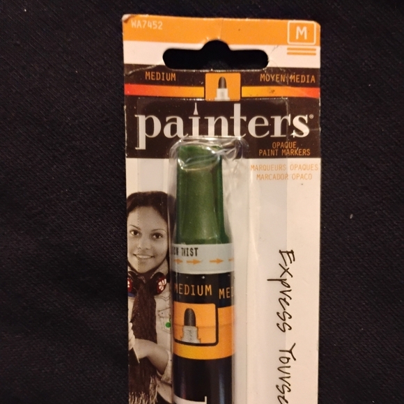 New Elmer's Express Yourself Painters Permanent Marker 6 Colors - Picture 3 of 9